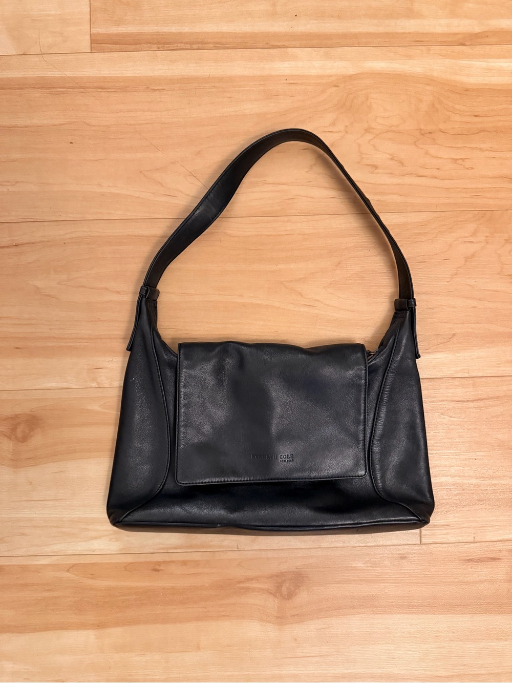 Kenneth Cole Black Leather Shoulder Bag